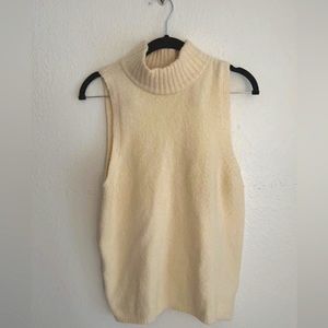 Sleeveless Turtleneck